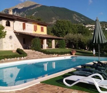 Civitella del Tronto Villa | Il Casale dei Noccioli