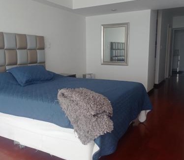Santa Cruz Apartment | Departamento Amoblado en Miraflores