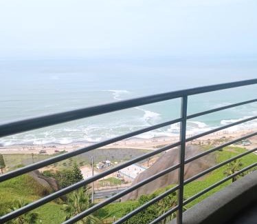 Santa Cruz Apartment | Departamento Amoblado en Miraflores