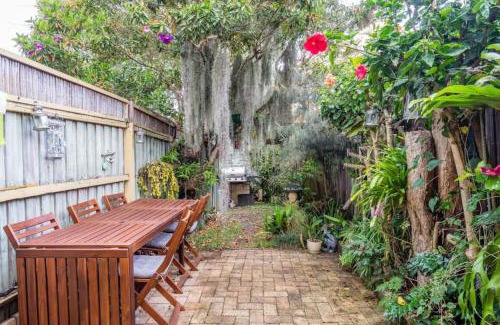 Erskineville House | 2 Bed Renovated Terrace - Erskinville