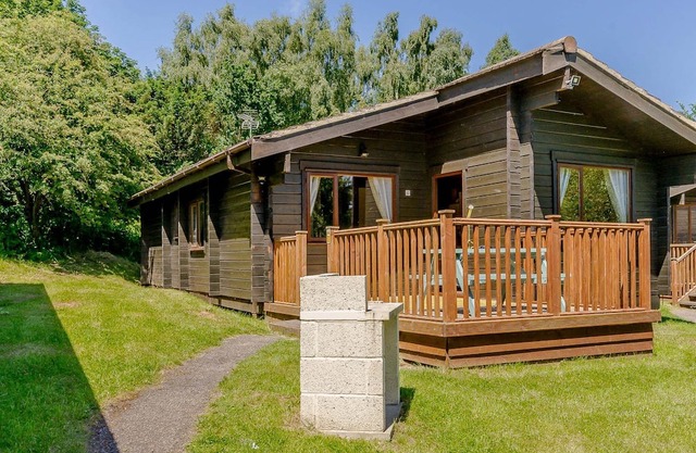 4 bedroom accommodation in Sherwood Forest, Rufford