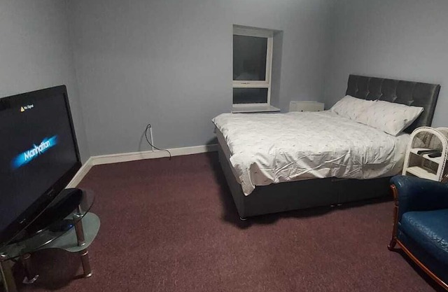 2 Bedrooms Apartment in Main Street Mexborough