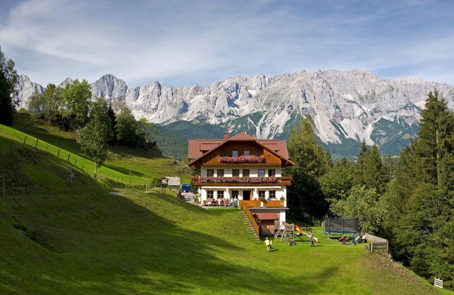 Large double room with shower, toilet from 3 nights - Bankwirt