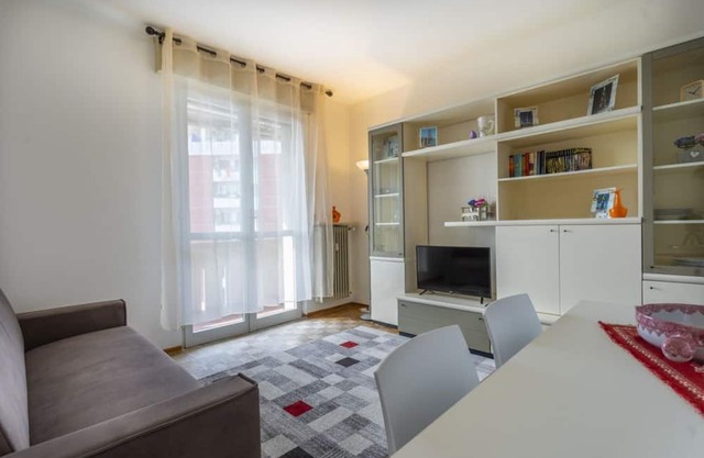 Zia Dina Apartment - Cozy and Functional Apartment
