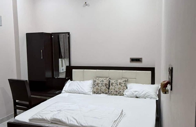 Hotel Ramarsh Palace