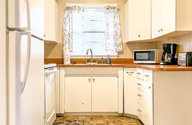 Boswell Bungalow 2