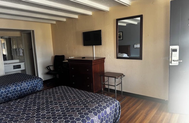 Visitors Inn