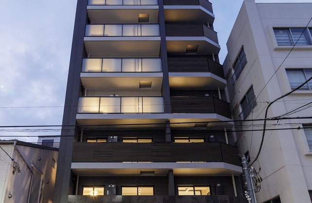 Rooms on the top floor with a view of Sky Tree! Sensoji Temple, Nakamise shopping street, Hanayashiki