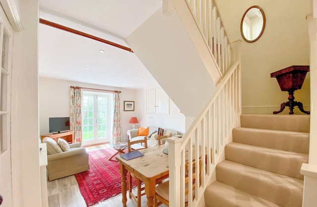 2 bedroom accommodation in Wincanton