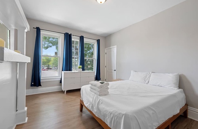 Merion Village Residences 1166.5 – Charming 2 BDR, Walk to German Village!