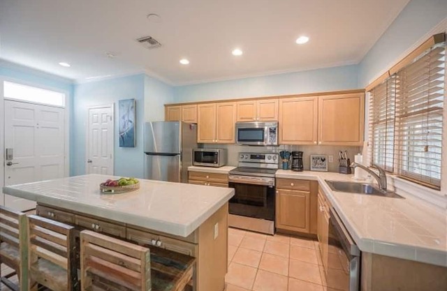 Key West Golf Club 2 Bedroom Spa Home in the sanctuary