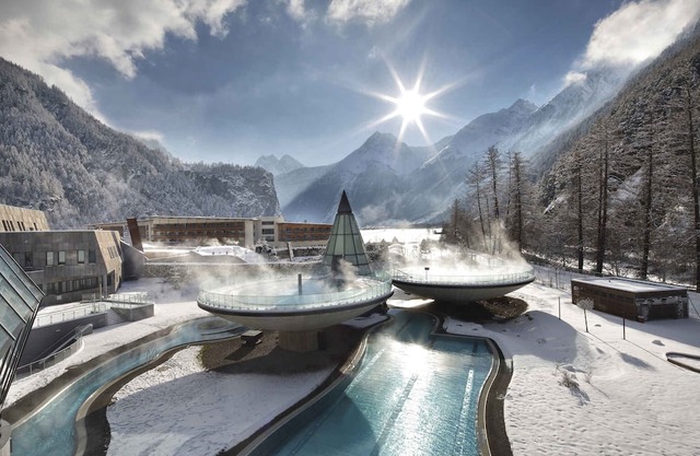 Holiday apartment with wellness area