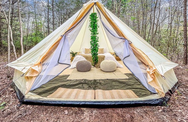 Unique Glamping Experience w/Private Bathroom
