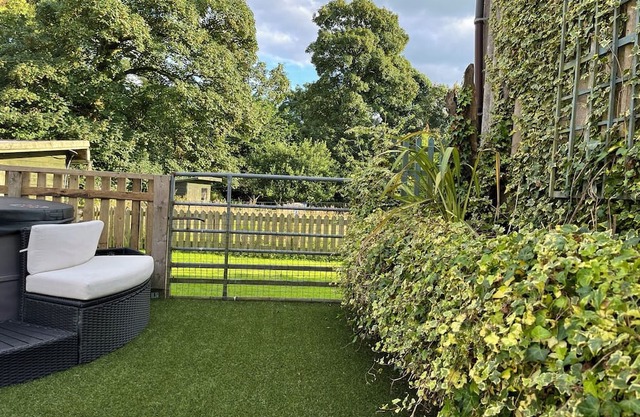 Escape to Hare Meadow Lodge, a 5-bed lodge in the Ribble Valley.