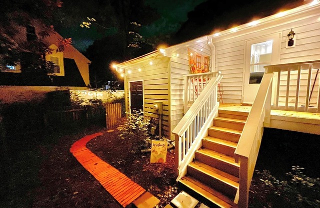 Cary Cottage Studio w/ Private Fenced Yard - Greenway Access, Quiet Neighborhood