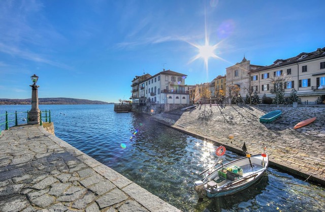 Lago Magico Pied Dans L' Eau