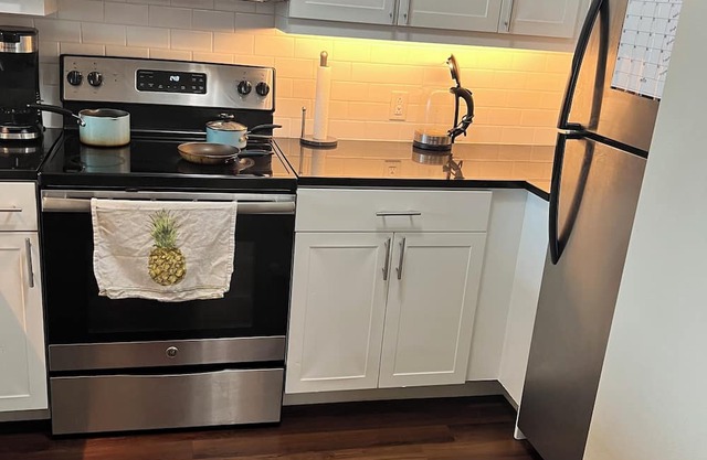 Glamorous 1BR Near Prudential Center - 7 Min Walk