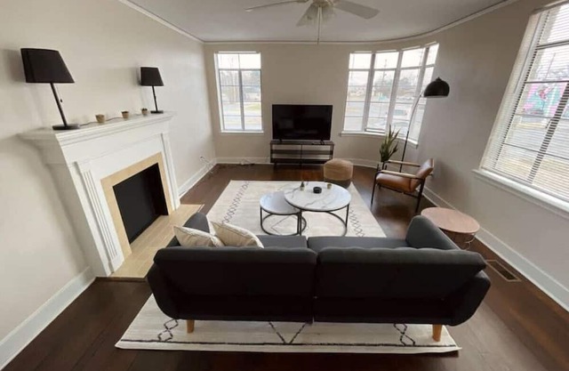 Spacious 1 BR close to Downtown Little Rock