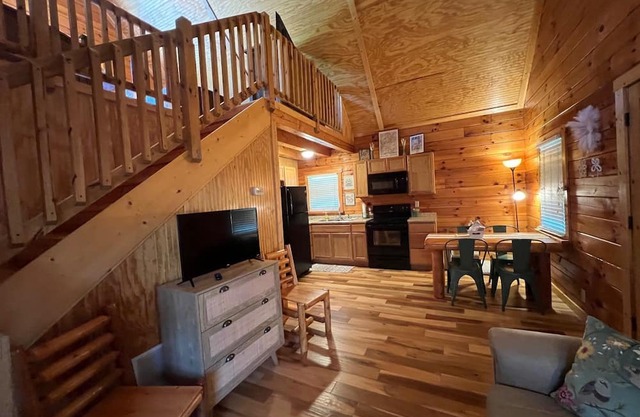 Rough River Cabin