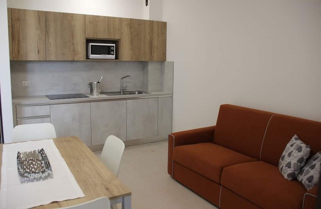 Luna 2 modern flat plus parking