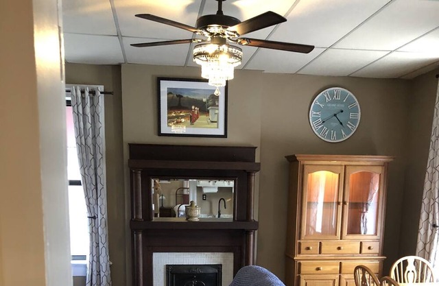 Cozy 1-bedroom apartment with AC and WiFi in lovely Jeffersonville