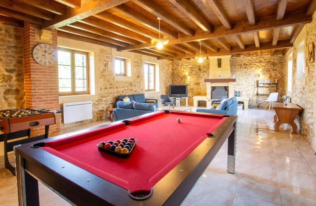 Gite Eyzerac, 4 bedrooms, 8 persons