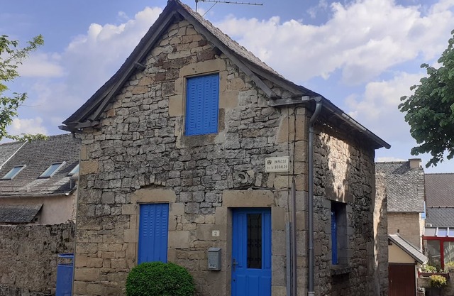 La Petite Maison Bleue du Grand Mas