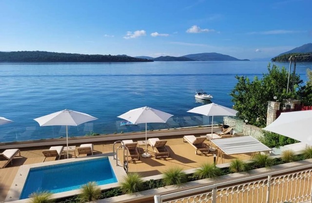 Lefkada Blue Luxury Apartments B1, Perigiali deck level