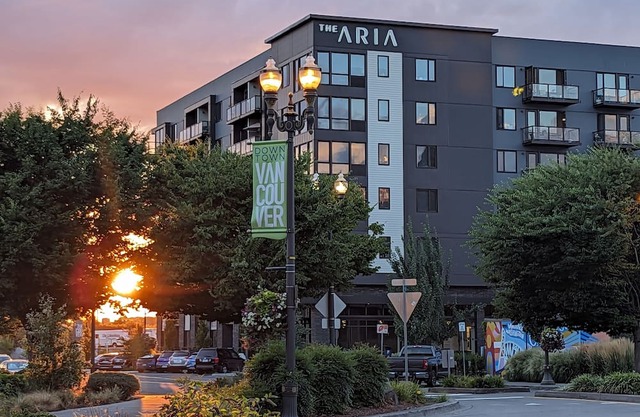 Work, play, and sip at waterfront 201 Aria.