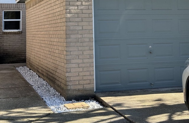Medium/Long Term stays: Cozy Townhome in Old League City