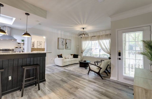 Luxe Atlanta Condo w/ Patio ~ 7 Mi to Downtown!