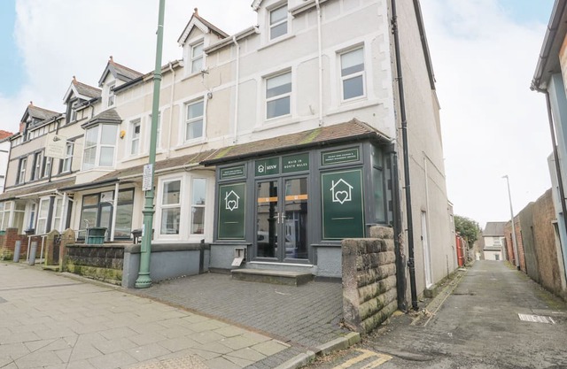 APARTMENT 150, family friendly in Llandudno Junction