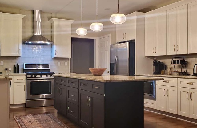 Beautiful newly renovated home in Marietta near everything