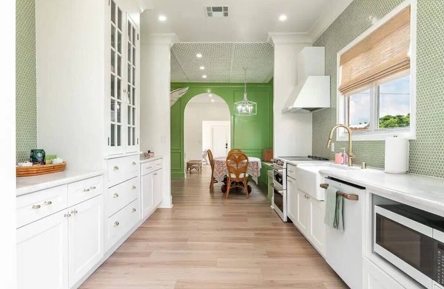 NEW! The Theodora Chase Cottage – Minutes to Beach