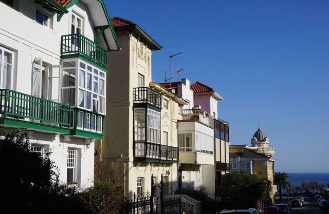 A Beautifully Reformed Grand House Located in El Sardinero