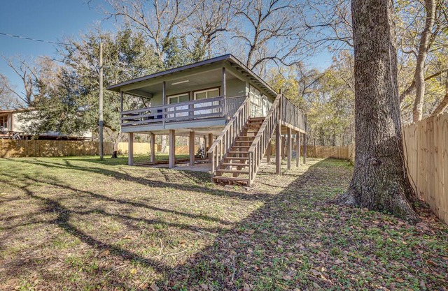 Dog-Friendly Cleveland Home w/ Deck, Near Fishing!