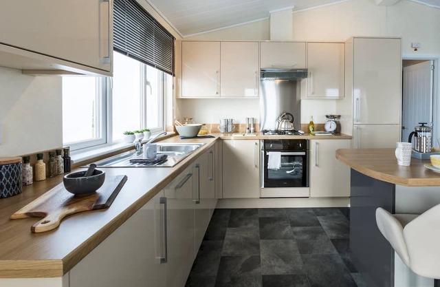 Three Bedroom Lodge 2