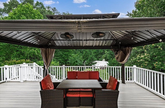 gather 'round the firepit, chill by the pool or go jump in the lake-it's nearby!