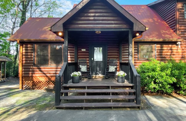 Amazing Overlook Mtn Cabin Near DT Blue Ridge
