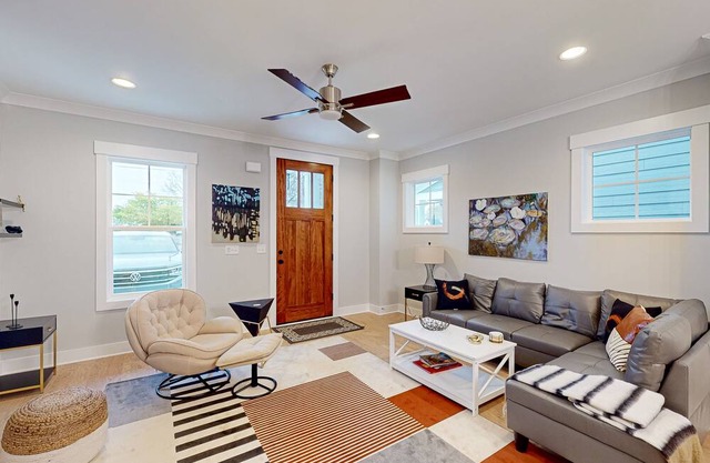 Art-filled home near downtown with open layout & fireplace - dog-friendly