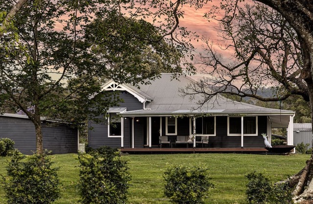 Jasper Valley House – Luxury Rural Heritage Accommodation near Berry