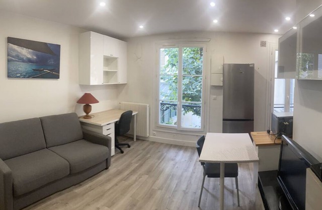 Studio Paris 17 Batignolles/epinnettes 21m2