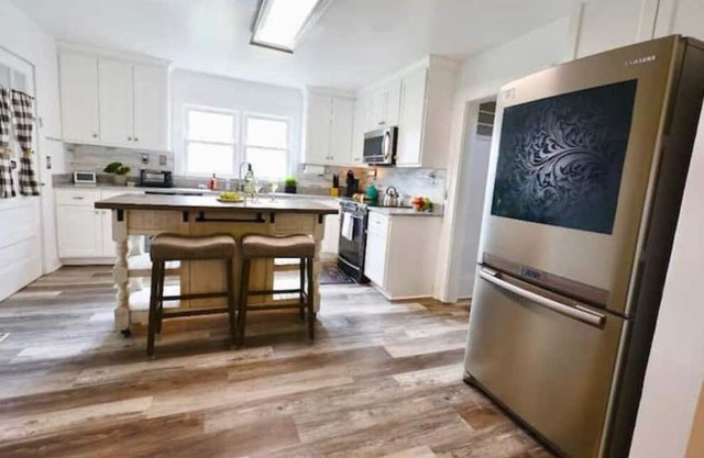 The Gathering! 6BR Home by Town Center w/ King Bed