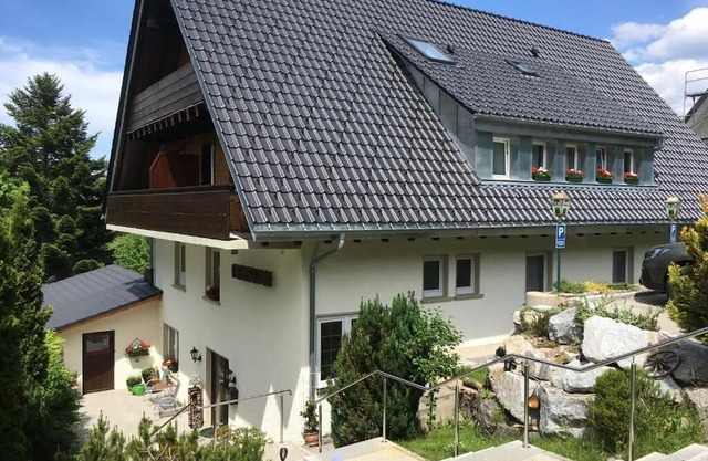 Relax Pension Feldberg im Schwarzwald mit Restaurant Schmidt's Heimatküche
