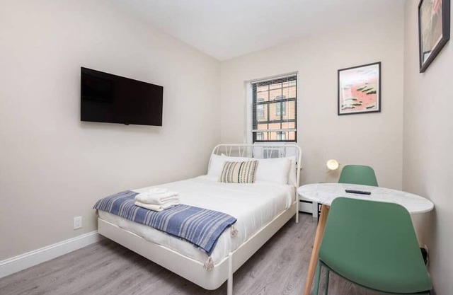 Compact Back Bay Studio