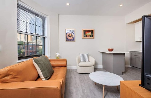 Spacious Studio Apt | South End