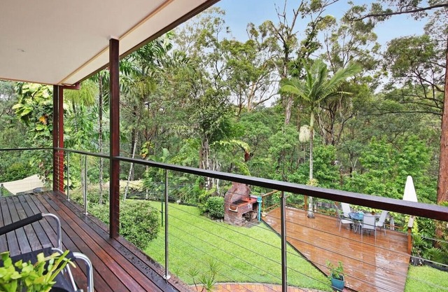 Set Amongst the Trees Only Minutes to the Largest Shopping Center on the Gold Coast