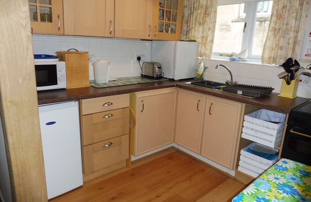 Owl Cottage, Appleby in Westmorland. pet friendly. Cost £300 per week
