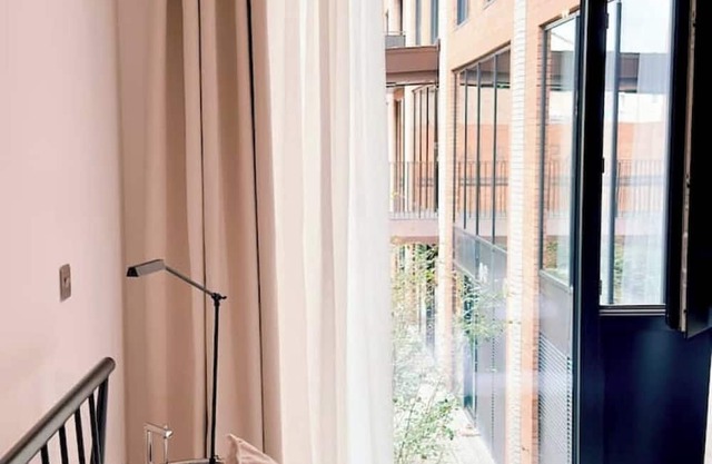 🏖️ Stylish Luxury Maisonette Minutes from Brighton Pier | Gym, Cinema & Patio
