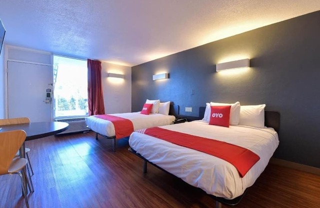 Affordable Stay Near Valdosta U W/Free Parking & Pool
